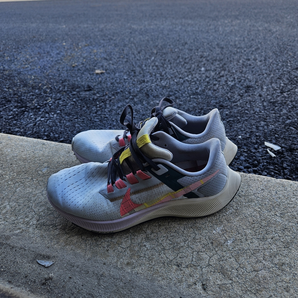 Nike Multicolor Running Shoes - Picture 2 of 7